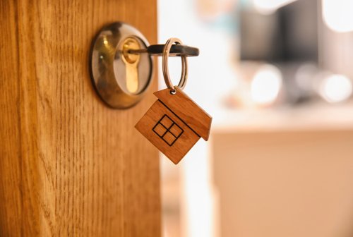 découvrez des astuces essentielles pour réussir en immobilier locatif et maximiser vos revenus grâce à des conseils pratiques et efficaces.